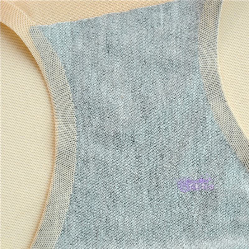 女士三角裤实物图