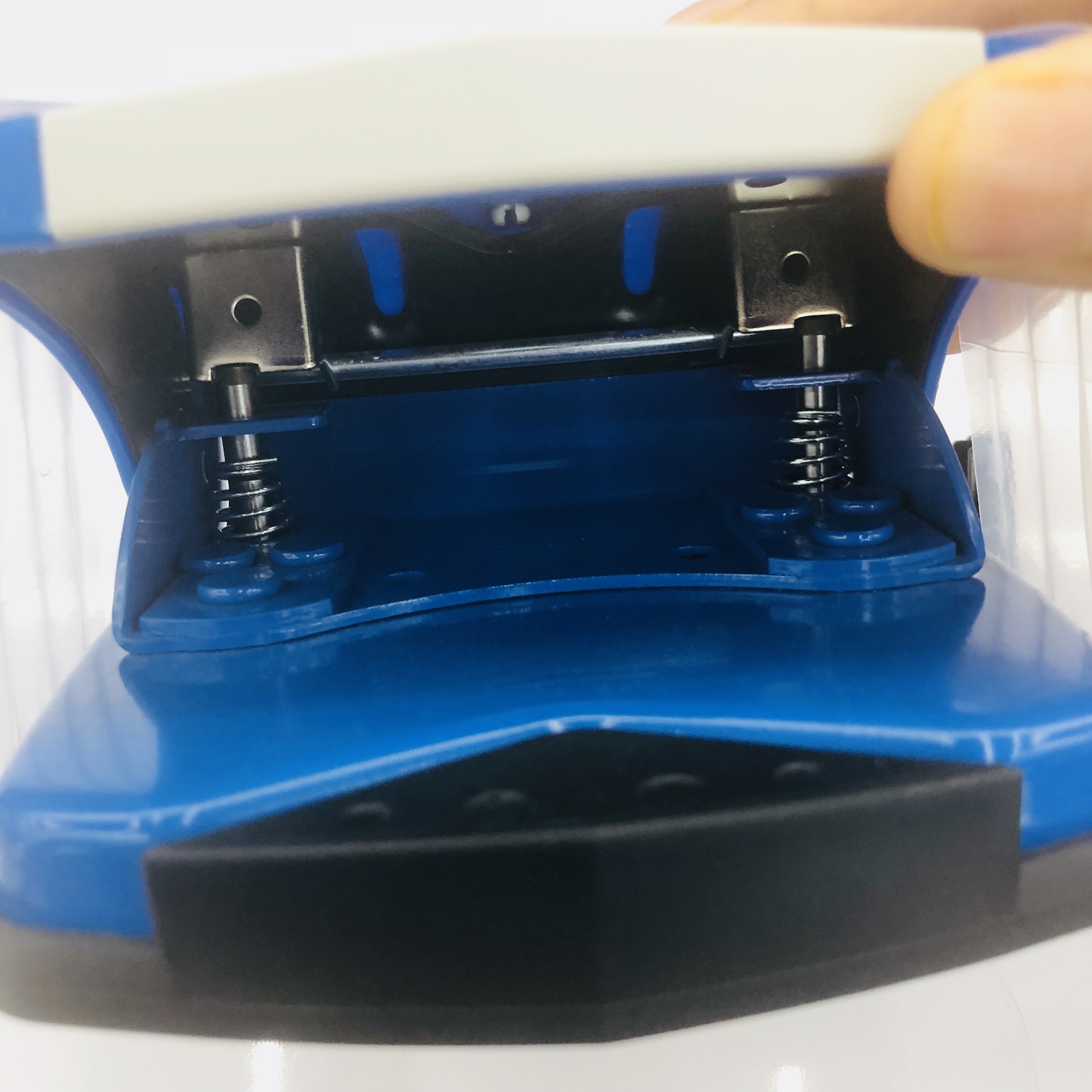 可得优打孔机 96R8双孔打孔机 大打孔机 批发产品图