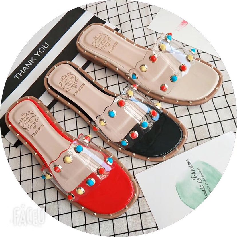 28元新款平底水晶鞋