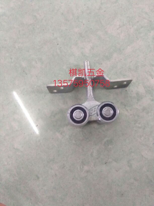 吊轮，吊轮大量供应，平开门推拉门配件等细节图