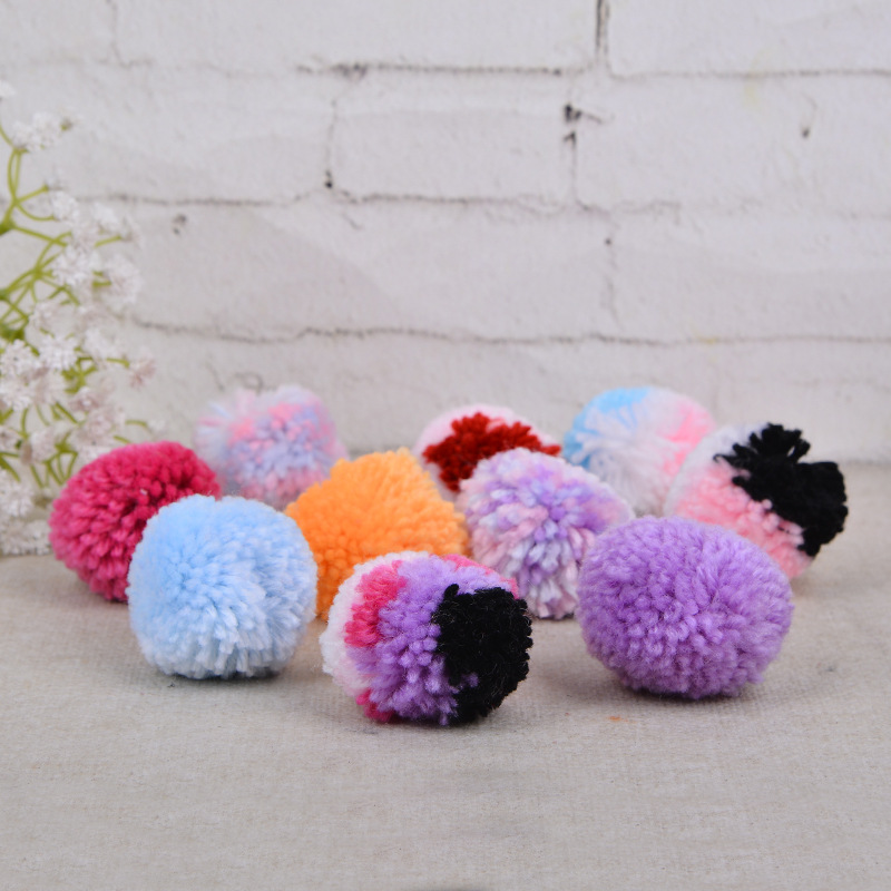 新款5cm毛球涤纶丙晴毛线球帽子围巾服饰靠枕辅料配件厂家直销产品图