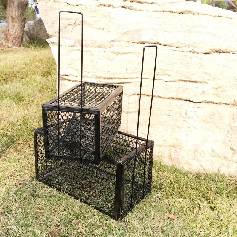 捕鼠器老鼠笼大中小号黑色塑料大号简单猛咬式强力老鼠夹产品图