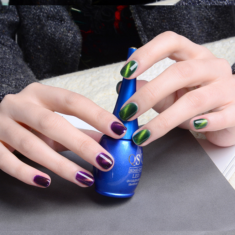 Fiber manufacturer direct blue bottle magnetic cat eye nail oil glue multi-color optional 15ML nail polish wholesale thumbnail