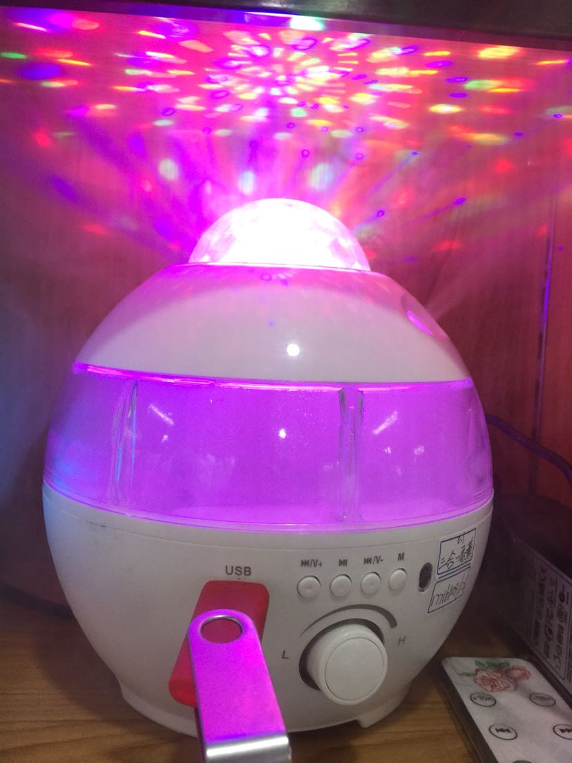 Three-in-one aroma diffuser