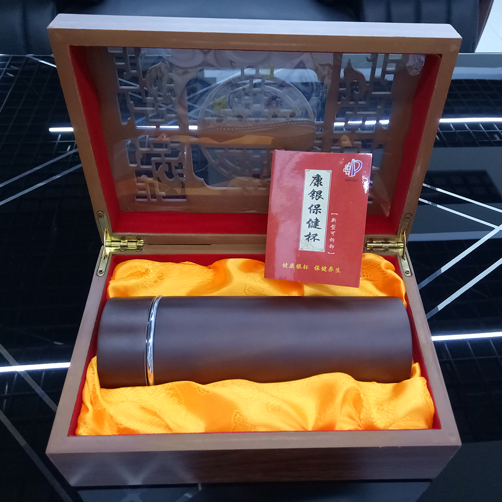 保温瓶实物图