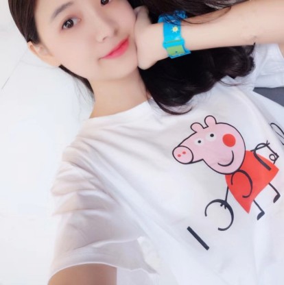 Peppa Pig short-sleeved T-shirt for women in society, Douyin men's and women's tops in best friend outfits Specification image