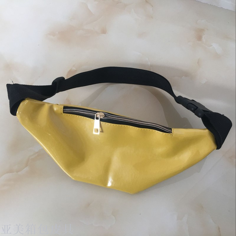 Hot Selling Laser Fanny Pack For Women Fashion Solid Color Outdoor Sports Fanny Pack Application Scenario