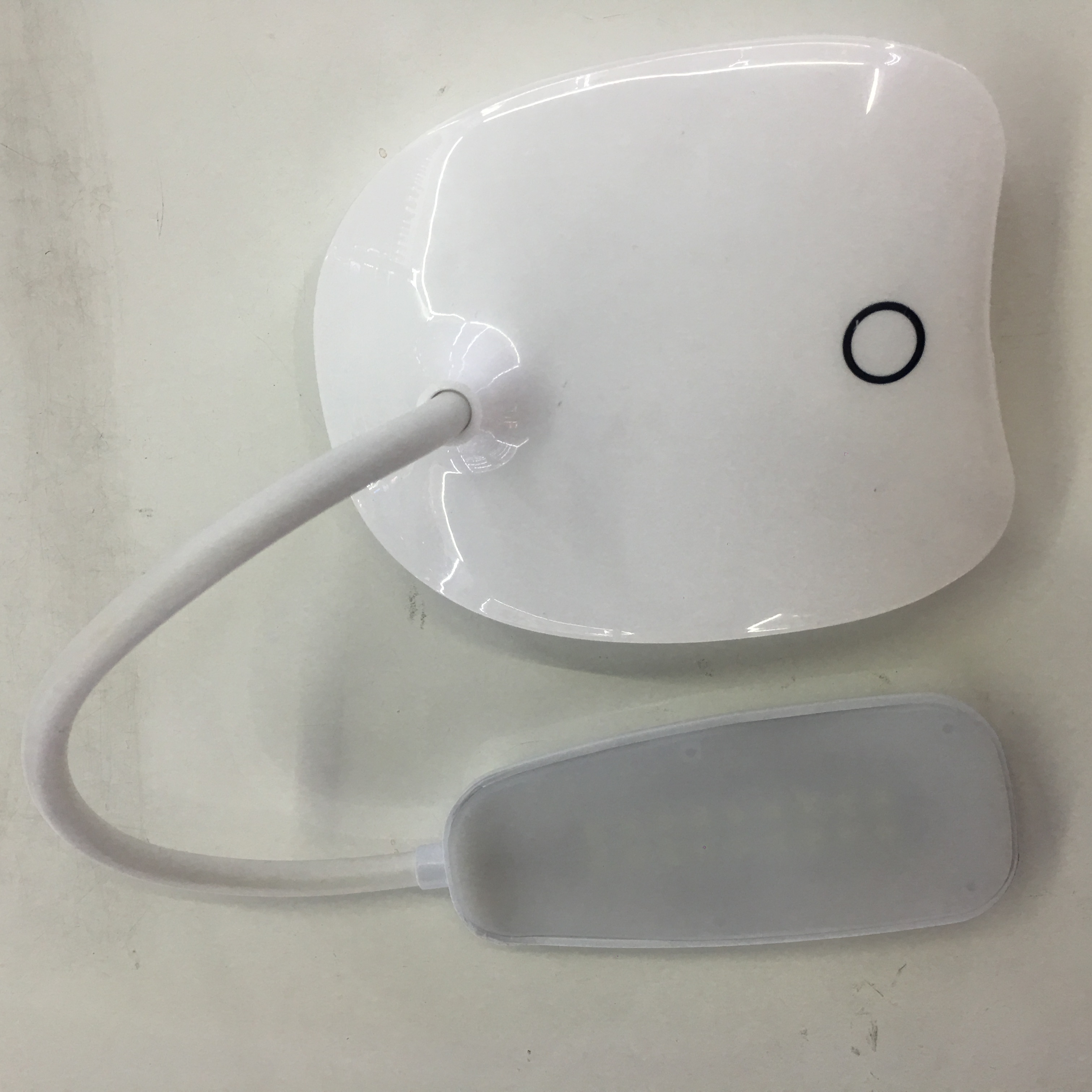 新款触摸USB充电台灯 学生学习护眼台灯 厂家直销细节图