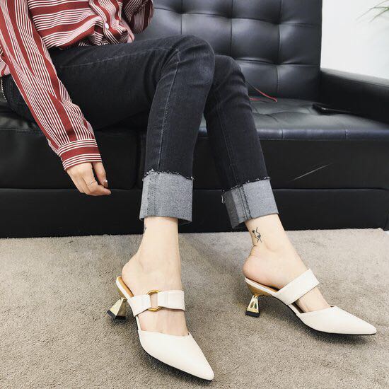 45元新款欧美尖头高跟鞋