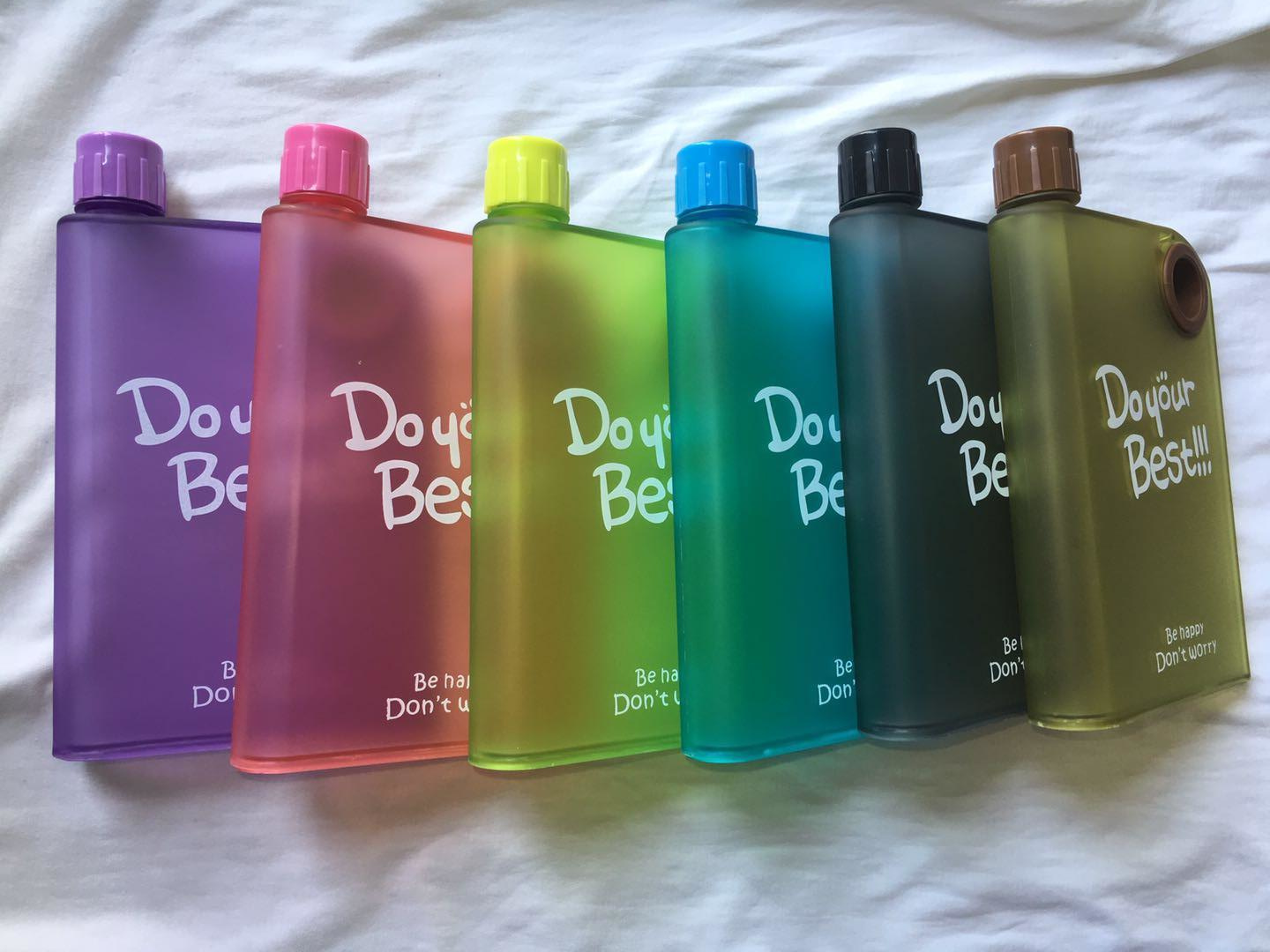 喷雾水杯实物图