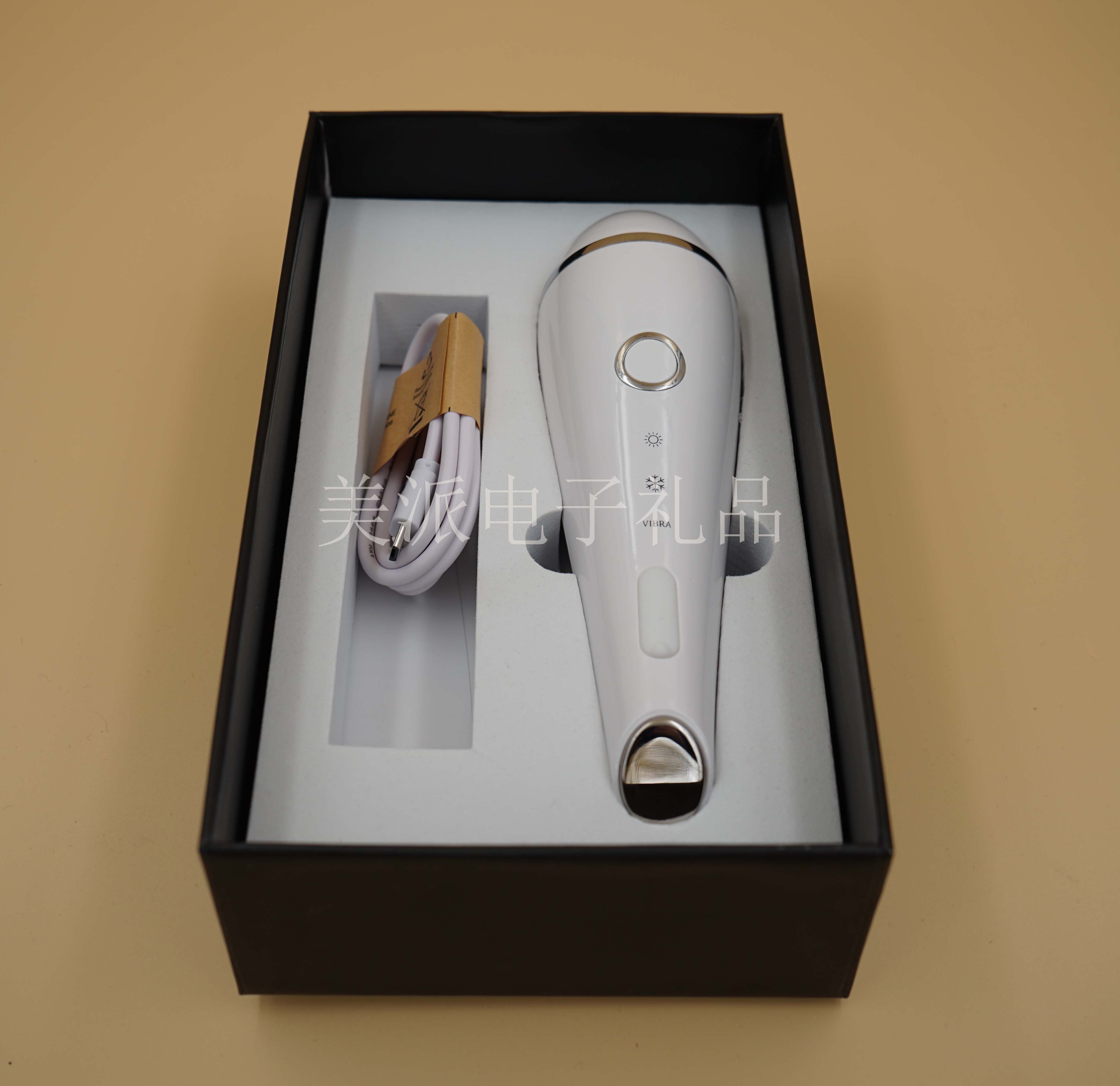 Heat and cold injection device Facial massager Facial massager Eye Massager Fade Panda Eyes Reduce fine lines Massage pen