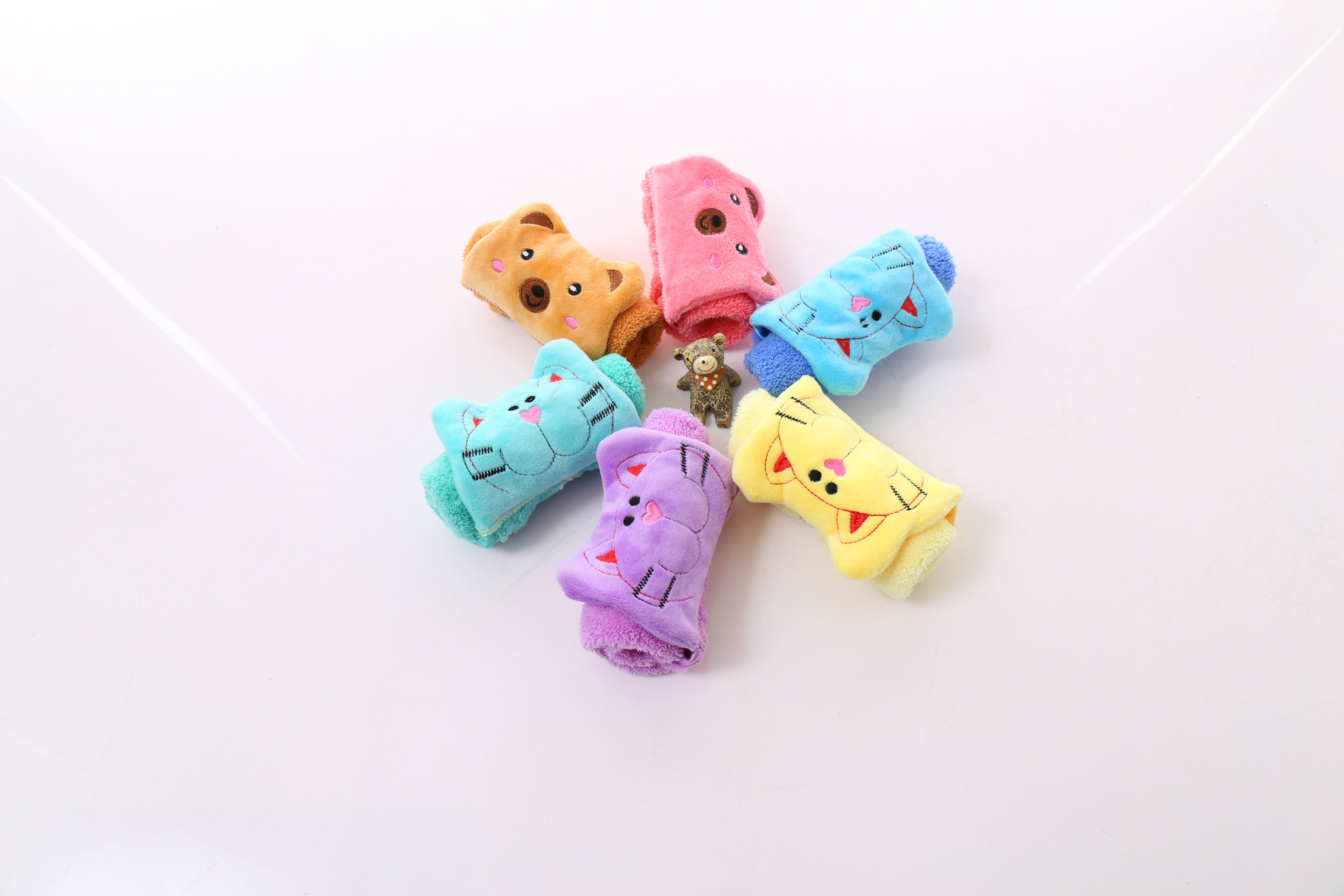 2017 new coral plush hand towel micro fiber hand towel household products hand towel thumbnail