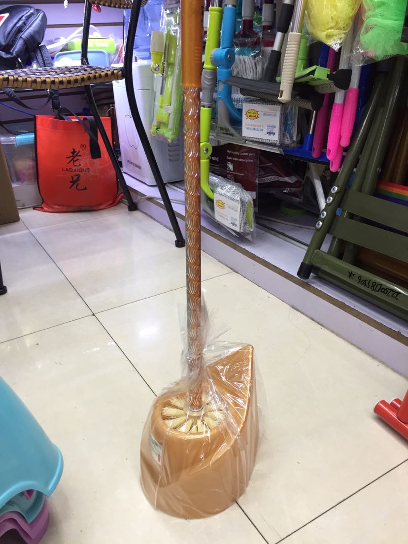 Screw toilet brush triangle toilet brush high-grade toilet brush toilet brush toilet brush