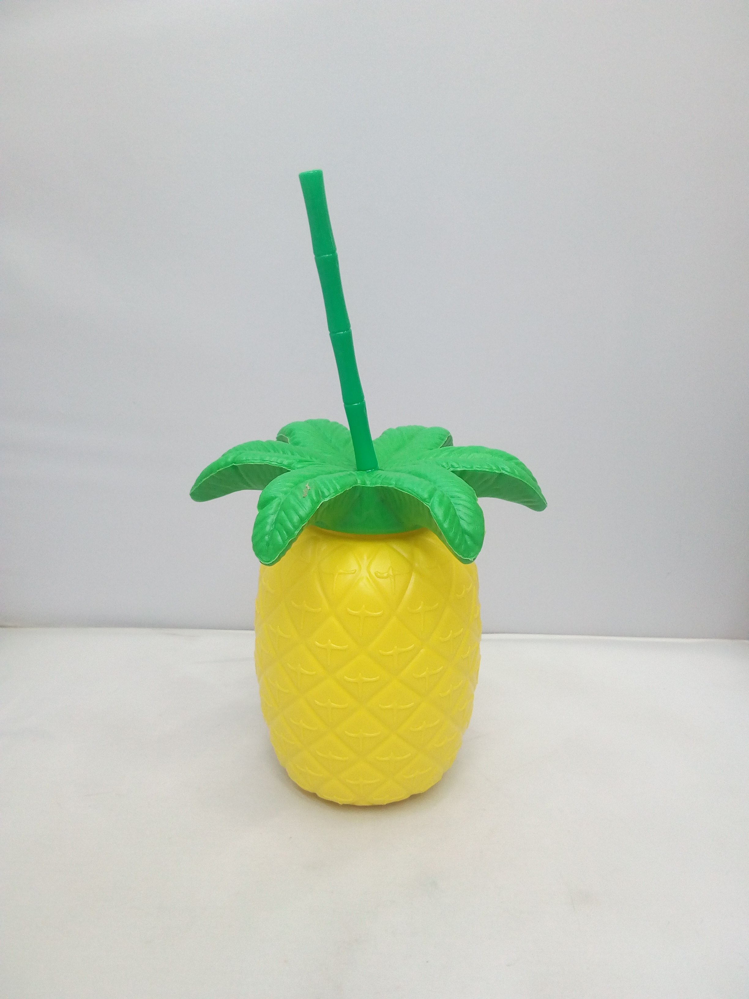 Highball cups, beverage cups, plastic cups, juice cups, 6 per bag, 13-5, 14-15 Application Scenario