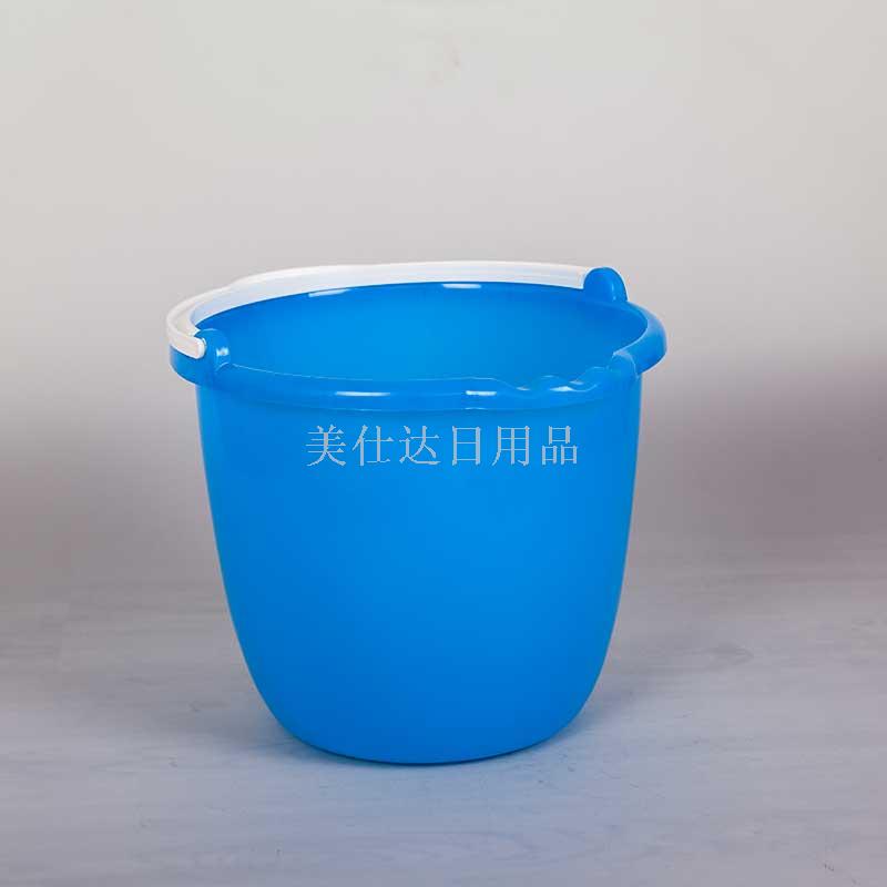 塑料桶实物图