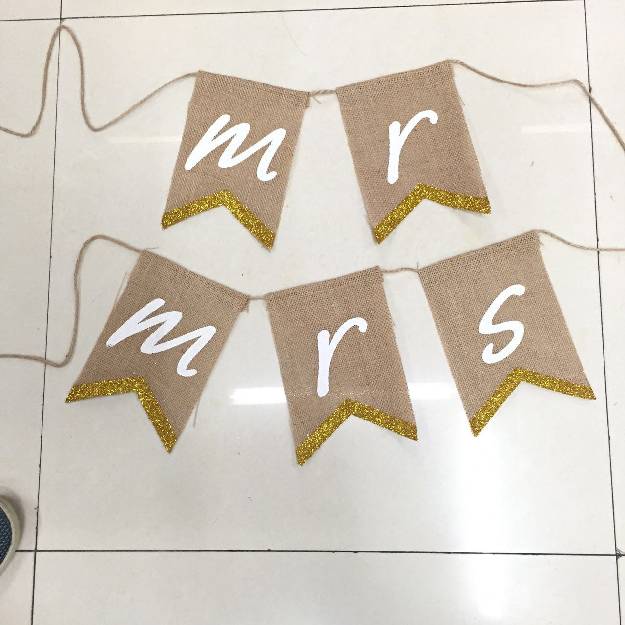 MR MRS麻布燕尾旗 圣诞 婚礼燕尾拉旗 吊旗 麻布三角旗