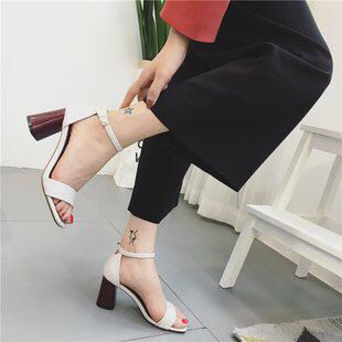 女式时装单鞋实物图