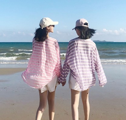 Summer new Korean style loose, versatile and slimming thin striped long-sleeved T-shirt sun protection clothing Application Scenario