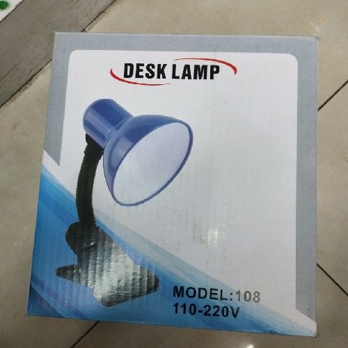 108B开关台灯 圆插，扁插，八字插，灯头螺纹卡口可定做。塑钢灯罩。细节图