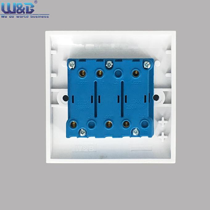 The three-way dual-control switch panel is made of all-copper with silver contacts and is a white bakelite material details Picture