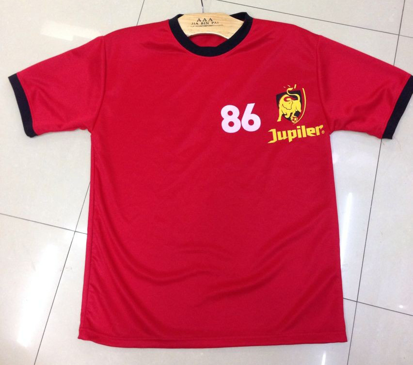 We process and produce cultural T-shirts, advertising T-shirts, Polo shirts, long-sleeved T-shirts and round-neck V-neck T-shirts based on samples full figure