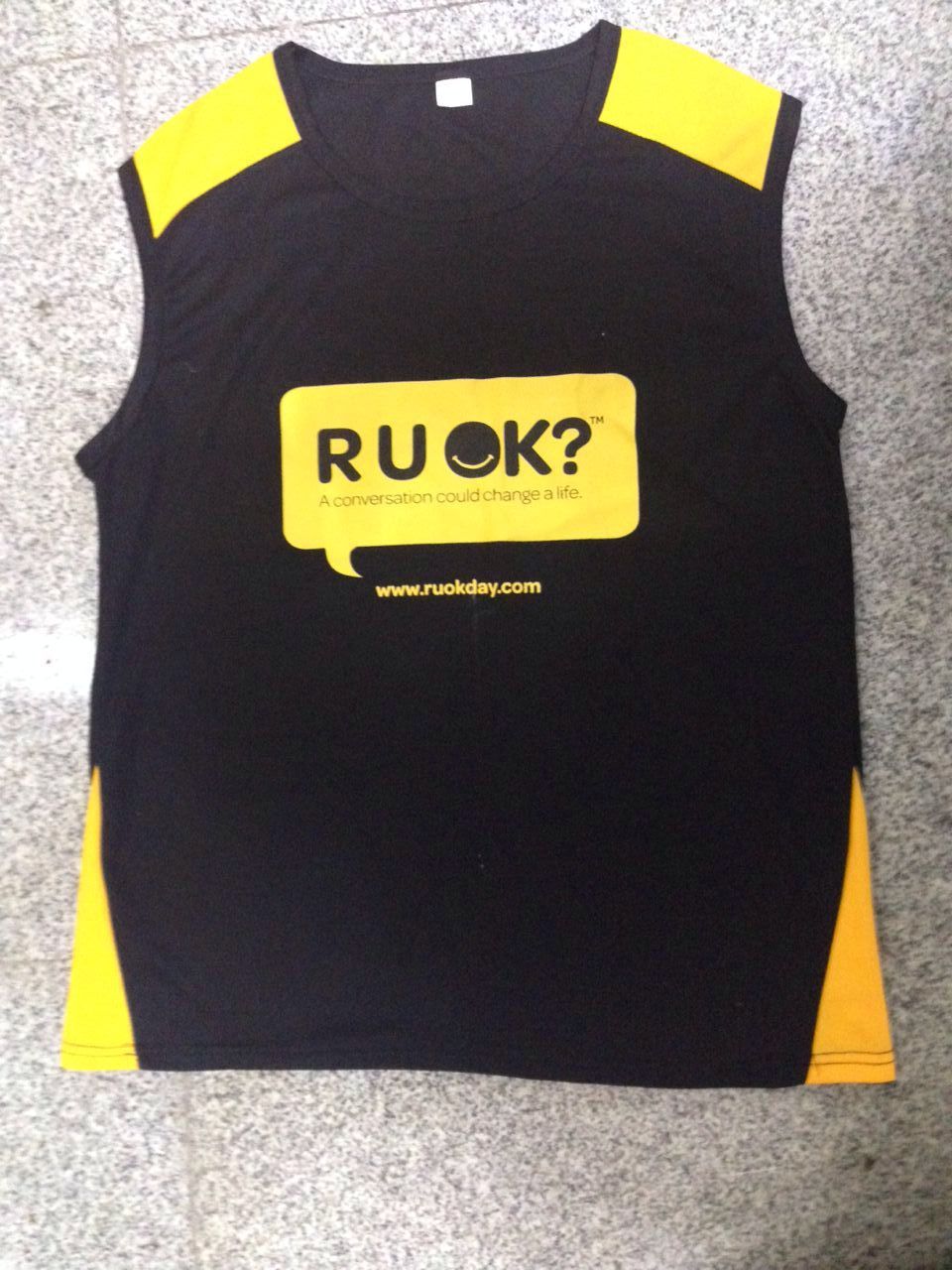 Customized full polyester solid-color sports vests, advertising shirts, cultural shirts and professional patchwork T-shirts based on samples Specification drawing