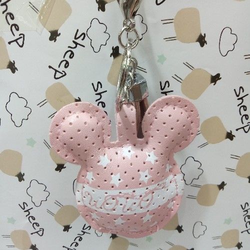 新款精品皮卡通多色多样挂件产品图