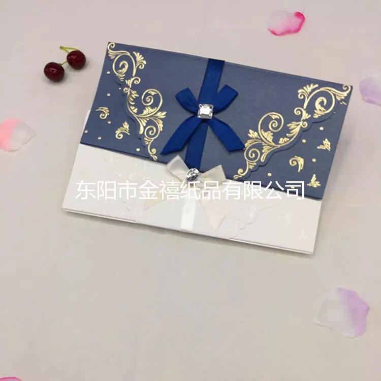 Customized wholesale of high-end diamond-encrusted wedding invitations and banquet invitations with exquisite bows in European and American styles Application Scenario