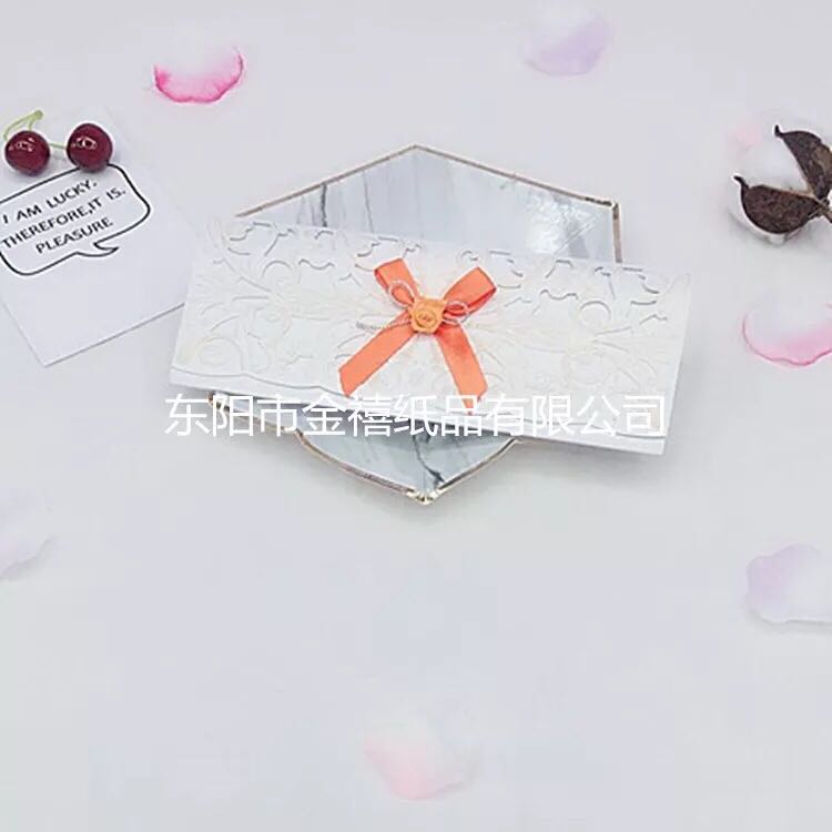 Factory direct sales, customization and wholesale of creative hollowed-out candy-colored wedding invitations/invitations Application Scenario