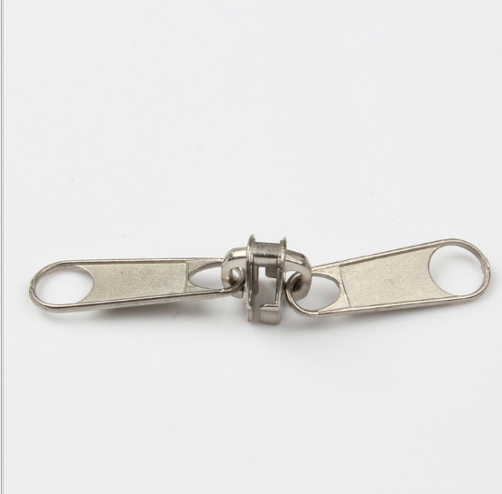 Factory direct sales: 5# electric white double pull TAB nylon zipper metal pull TAB for luggage and quilt covers in stock Specification image