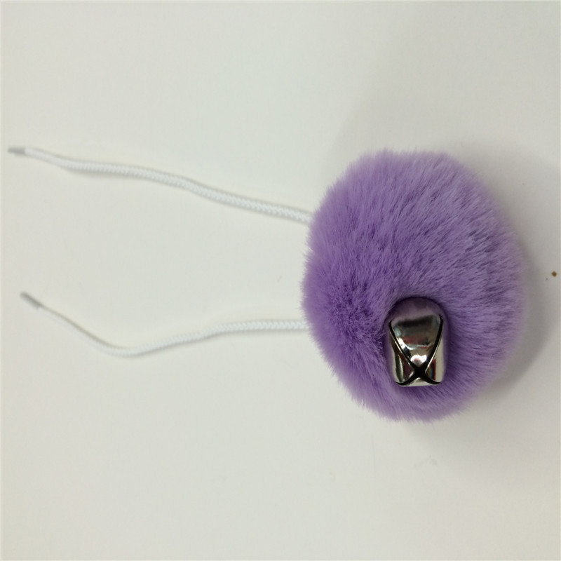 厂家直销带铃铛假兔毛球 狐狸等各种材料的真假毛球产品图