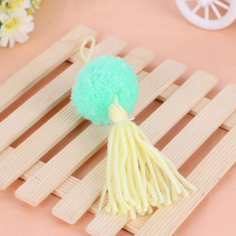 2017新款毛球流苏 韩版流苏毛毛球 钥匙扣/手机壳/饰品配件 批发细节图