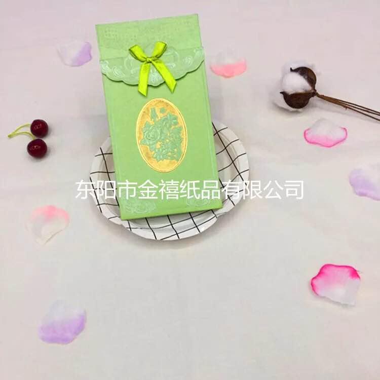 Direct sales, customization and wholesale of exquisite wedding invitations and banquet invitations with gilding and printing, long and insertable styles details Picture