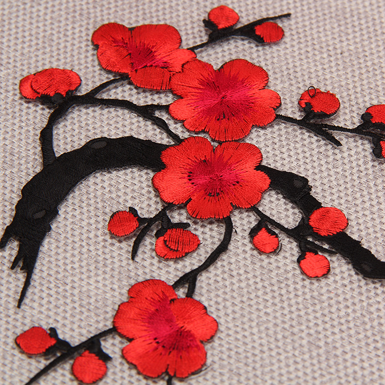 Manufacturers Direct Plum Embroidery Cloth Patch Cheongsam High-End Clothes Patch Decorative Stickers With Glue Can Be Customized Specification drawing