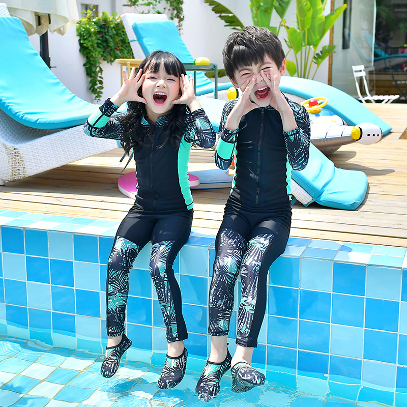 Children's swimsuits New boys and girls sunscreen long sleeve one-piece swimsuits big boys swimsuit diving suit jellyfish suit