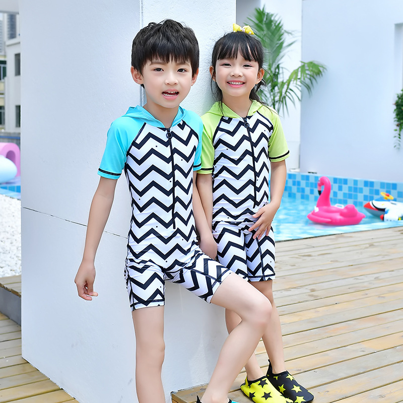 2018 new children's swimsuit Boys swimsuit Big kids one-piece swimsuit long sleeve quick dry sun protection swimsuit girls