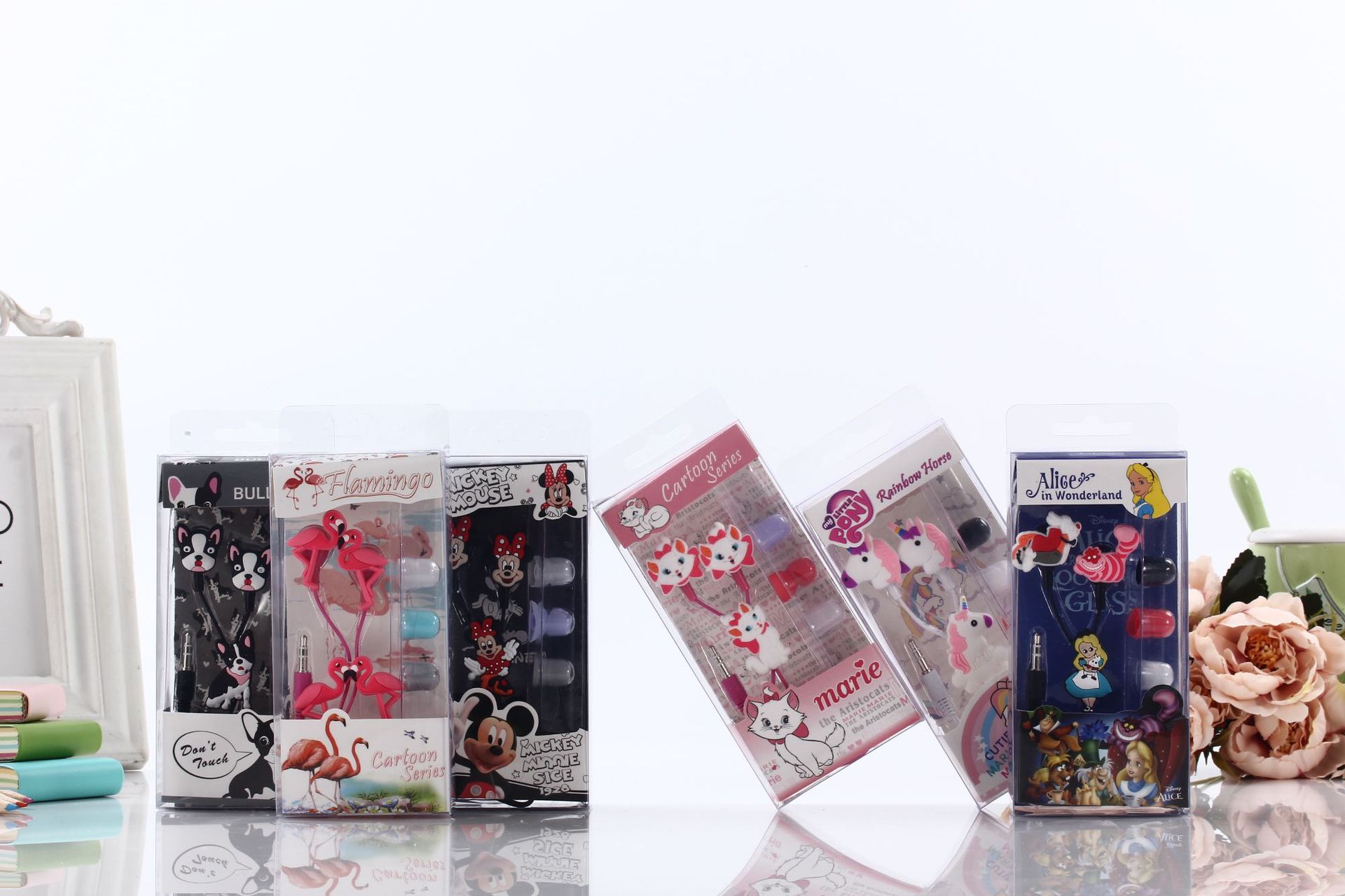 New cartoon headphones: Flamingo, Mary Cat, Bulldog, Unicorn headphones, computer and mobile phone headphones details Picture