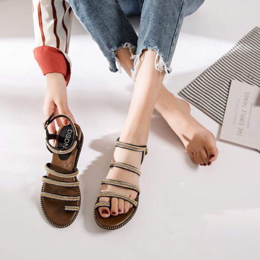 女式时装单鞋实物图