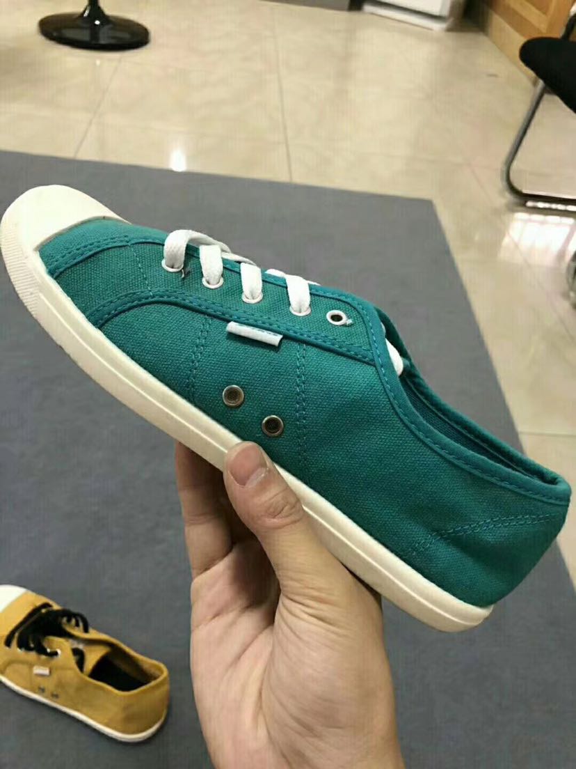 女式时装单鞋实物图