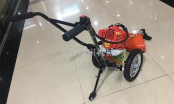 义乌绿田新款手推式割草机双轮双把手产品图