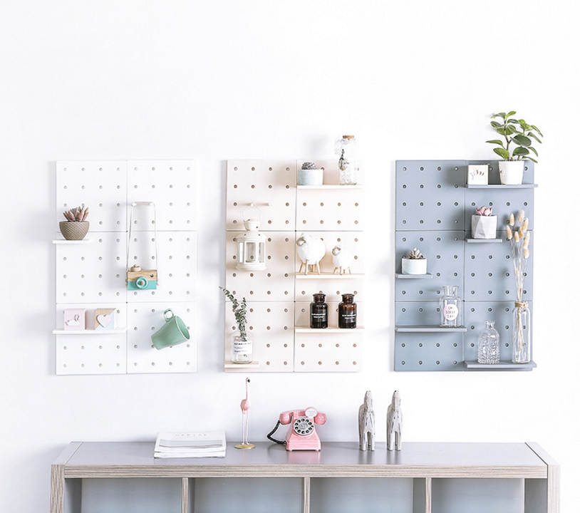 Plastic perforated boards are used for storing living room, kitchen, bedroom partitions, wall hangings, and wall shelves Specification image