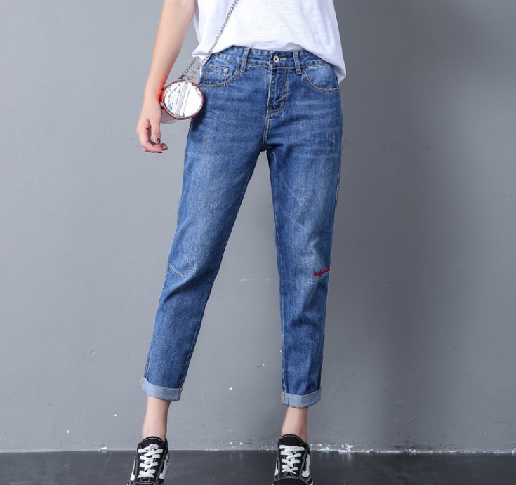 New 9-inch jeans, women's loose wide-leg embroidered jeans, women's rolled-up pants, Korean style Application Scenario