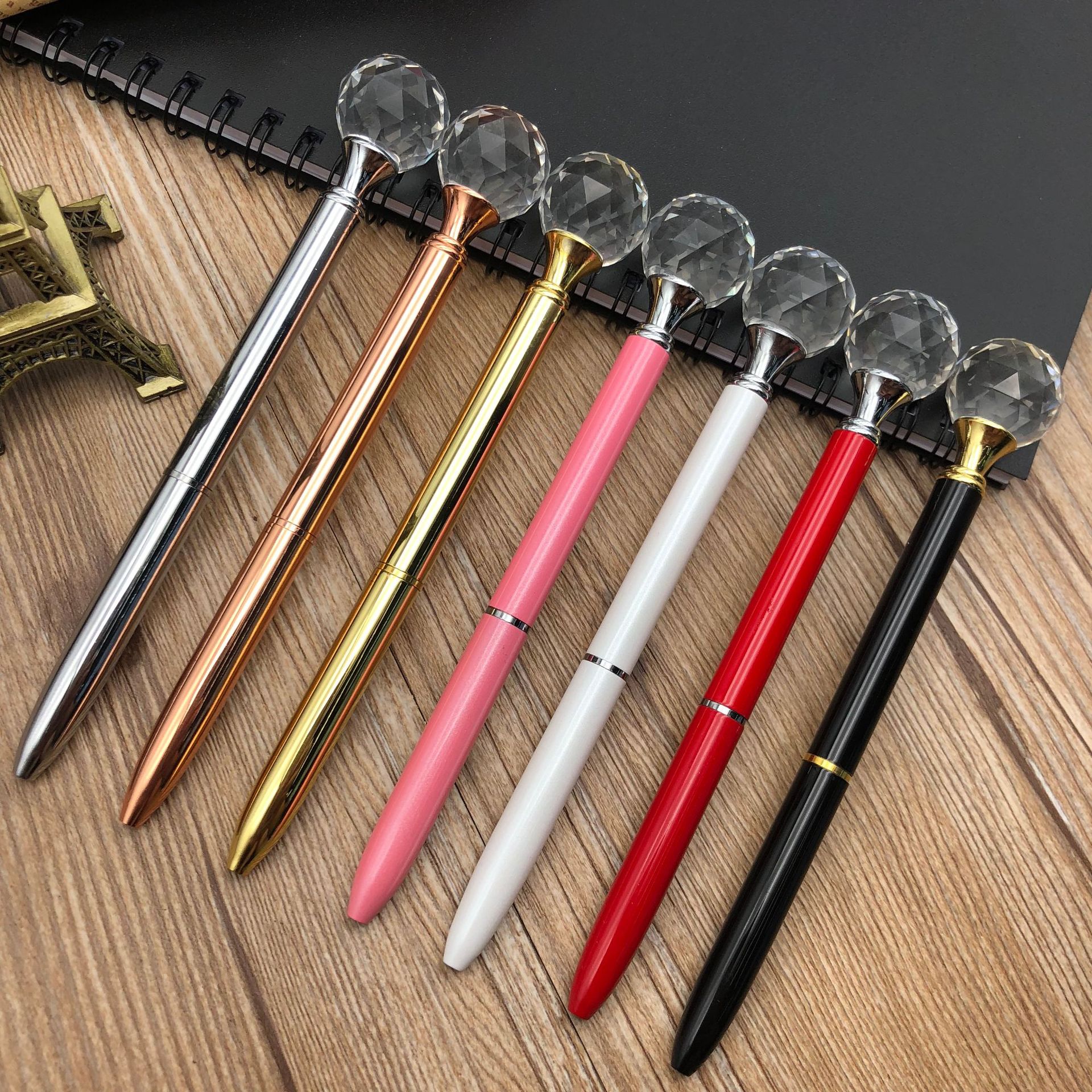 Factory direct sales of glass diamond pens, large diamond pens, large diamond pens, heart-shaped diamond pens, metal ballpoint pens, and advertising pens