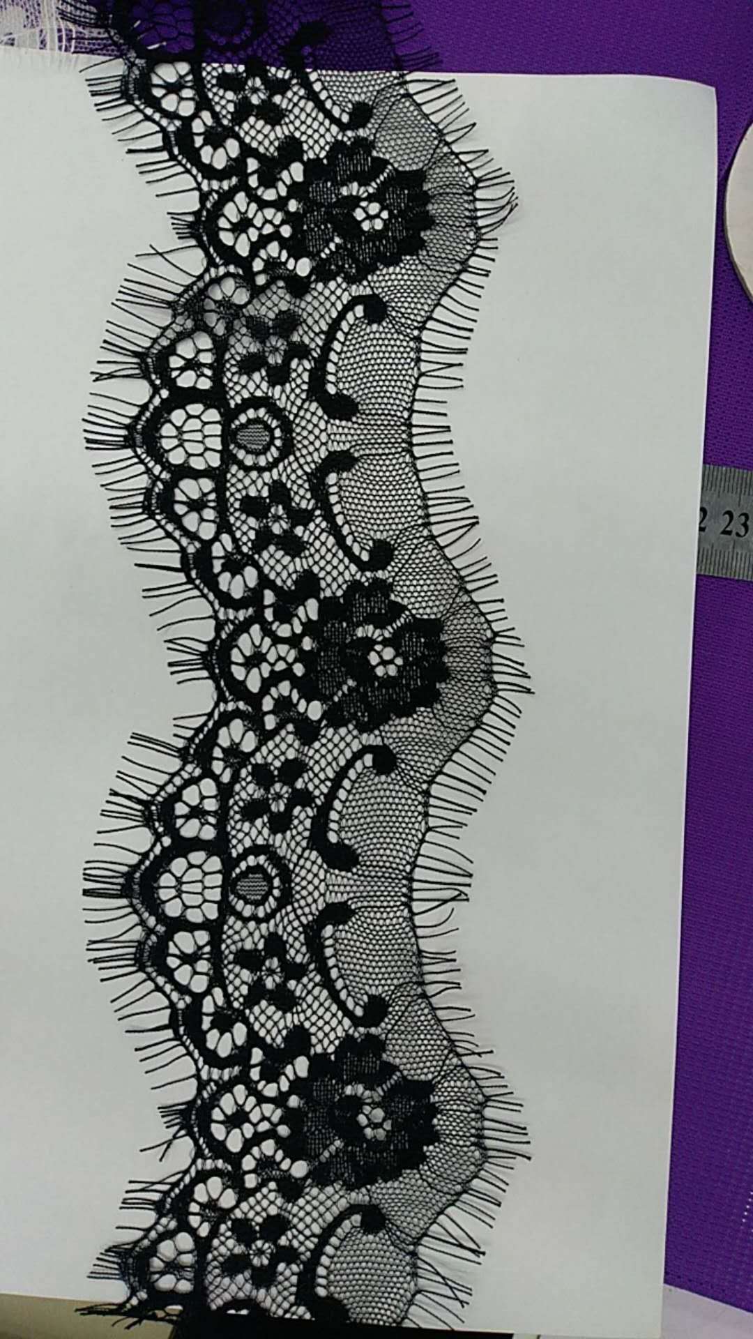 Fujian Longxing Lace Factory Direct Sales Professional warp knitted elastic wide edge 8 cm eyelashes. Product Number: 027 Application Scenario