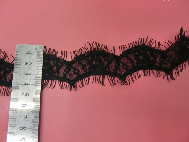 Factory direct sales: Fujian Longxing lace is selling well. 4.5-5 cm eyelashes are always in stock. Item number: 7332 Application Scenario