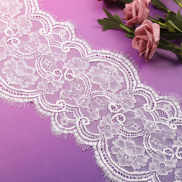 Fujian Longxing Lace Factory offers direct sales of professional warp knitted eyelash lace 17 cm. Product number: YS288
