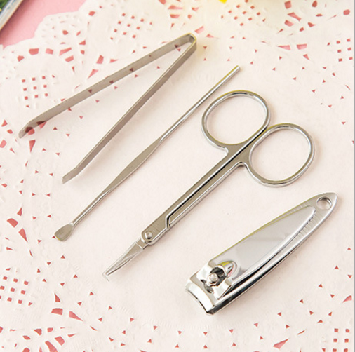 Stainless steel Nail art set Portable nail clipper beauty set Nail clipper set Application Scenario