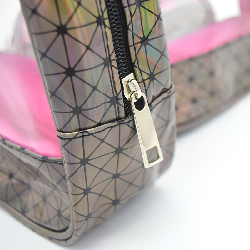 Waterproof fine checkered PVC cosmetic bag, toiletry bag and clutch bag, three-piece set, large-capacity summer storage bag Specification image