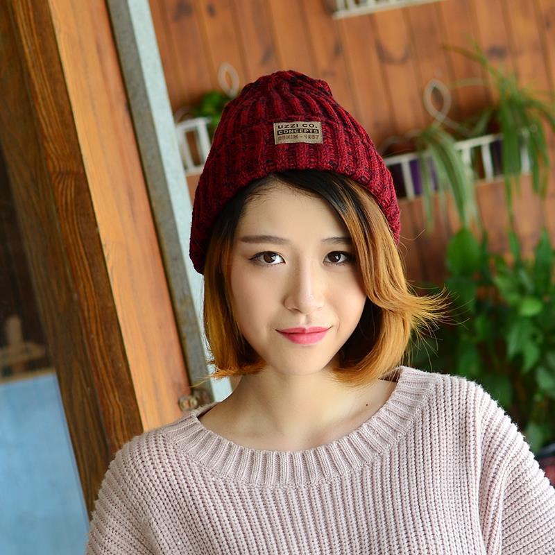 2017 New style of women's autumn and winter color-matched warm outdoor Korean-style fashionable patchwork knitted hat and woolen hat trendy brand Application Scenario