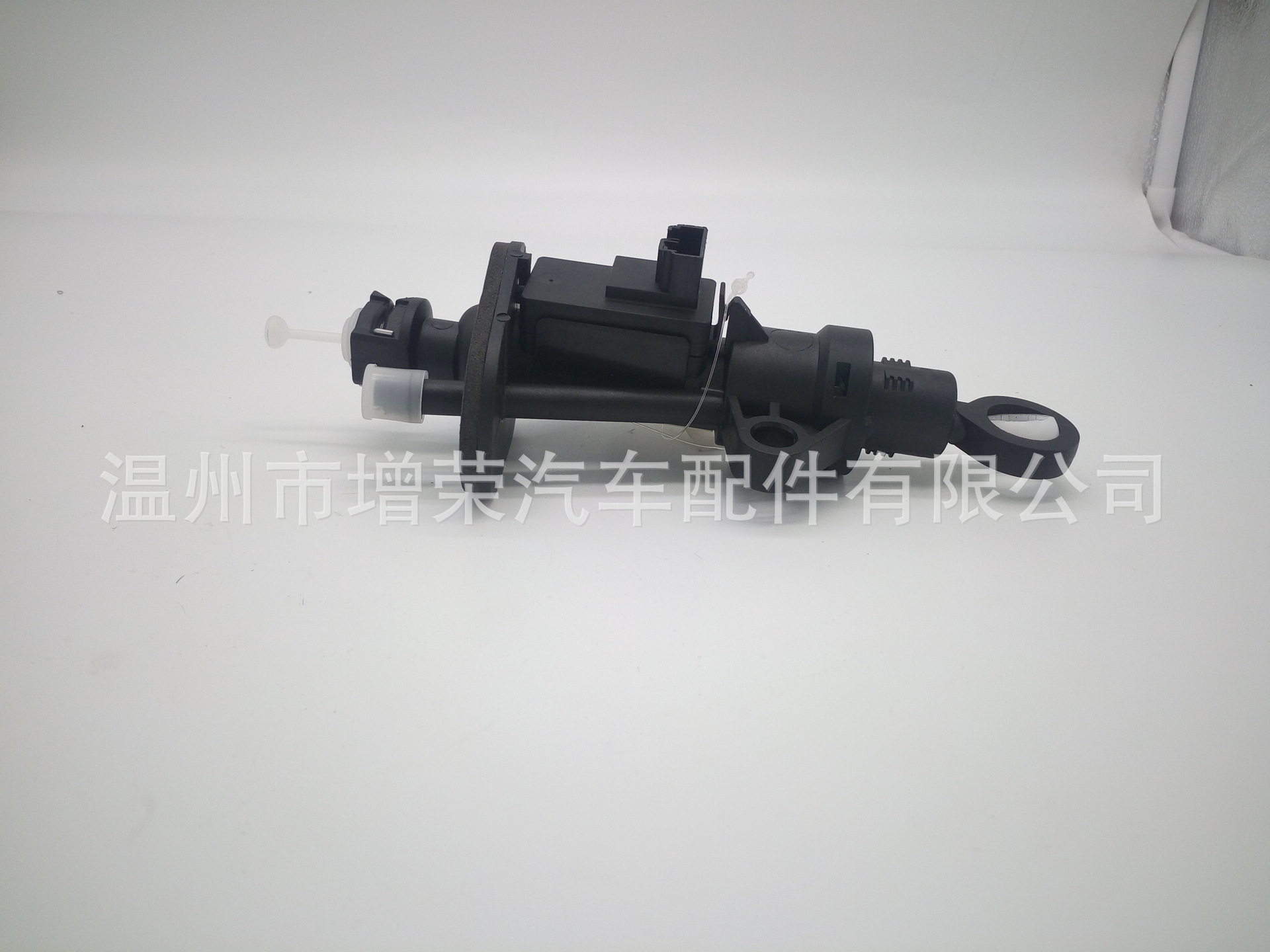 Clutch master pump 5Q0721388 Application Scenario